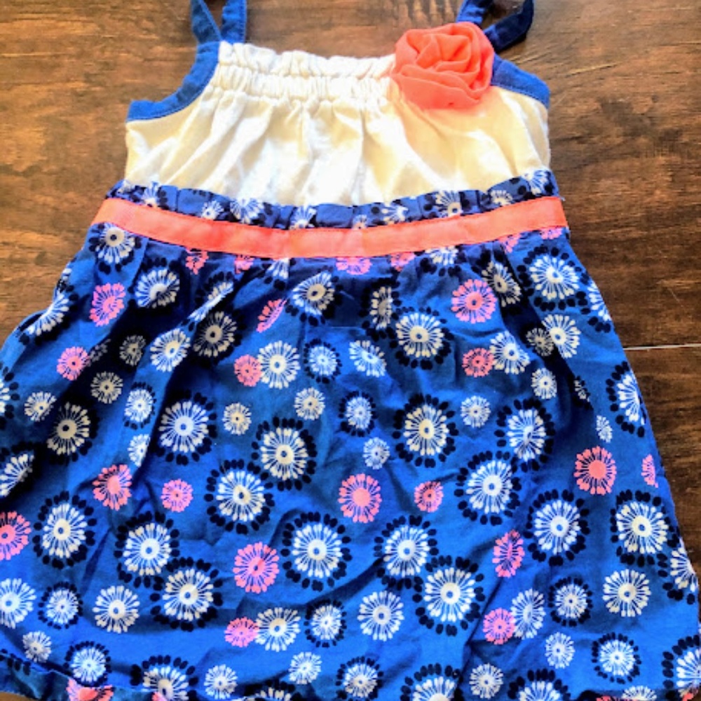 Girls summer mini bundle. - Picture 2 of 4